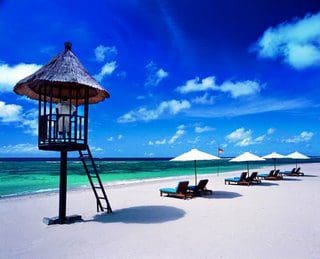 Beach in Bali, Indonesia, one of many non-extradition countries with US