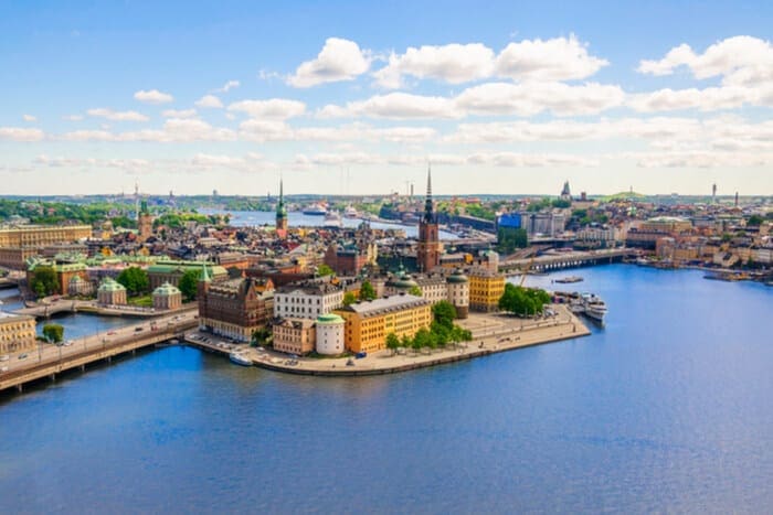 countries with fastest internet speed Sweden