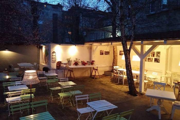 Nomad_Guide_to_living_in_Belgrade_Smokvica