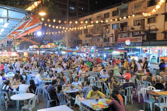 Living-in-kuala-lumpur-malaysia-jalan-alor-street-food