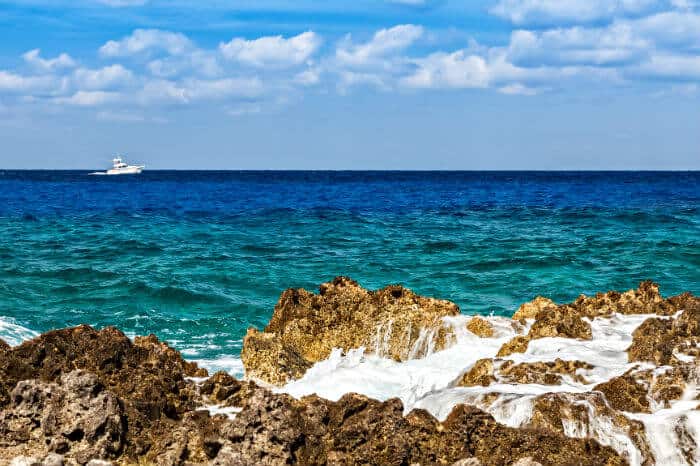 How to store gold and silver offshore in the Cayman Islands