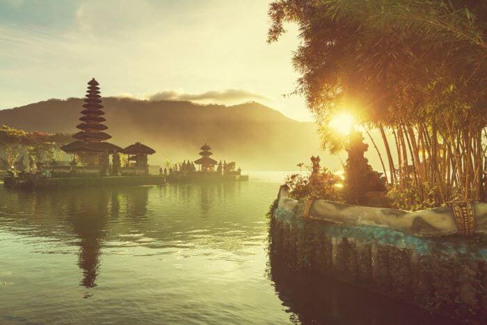 Thailand Imagine the life you could have