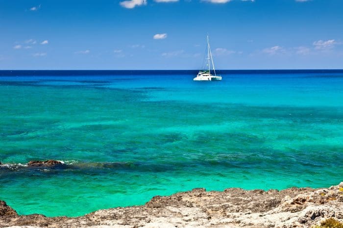 yacht-registration-cayman-islands