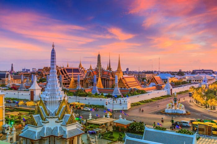 investing-overseas-foreign-business-partner-thailand