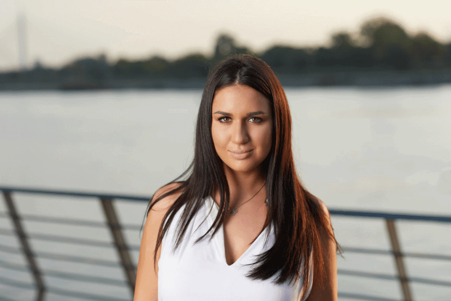 Jovana B Client Relationship Manager