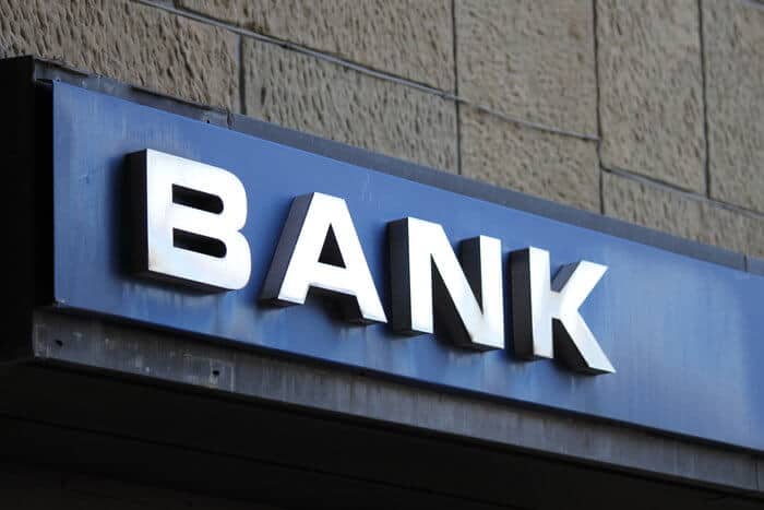 Bank international CD
