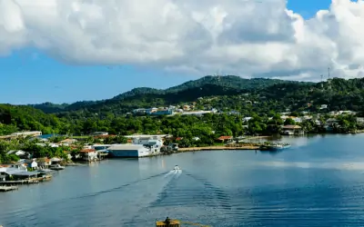 Living in Roatan: a Guide to the Honduras Bay Islands