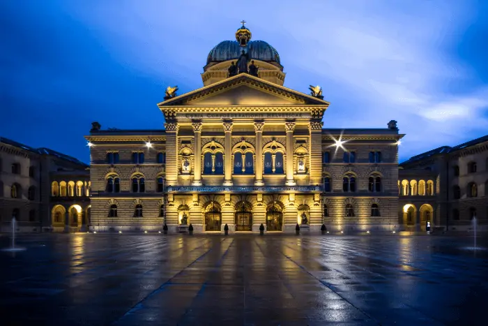 How do Swiss banks compare - The Parliament Building