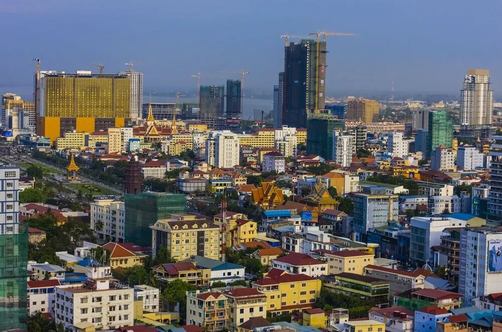 phnom-penh-cambodia living in Malta