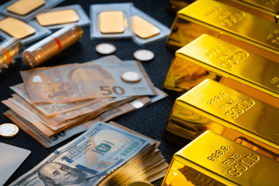 Should I Buy Gold Coins or a Gold Bar? - Blog