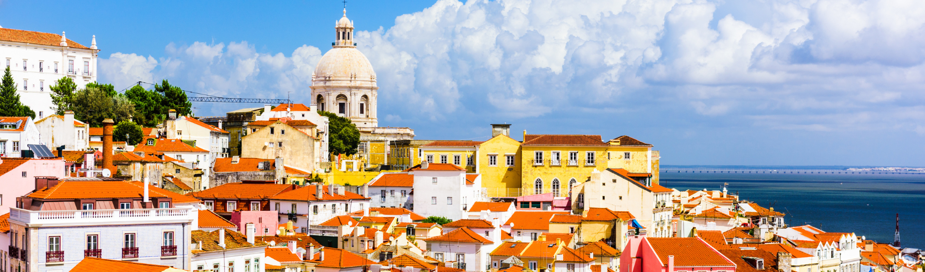 The 2025 Ultimate Guide to Expat Living in Portugal